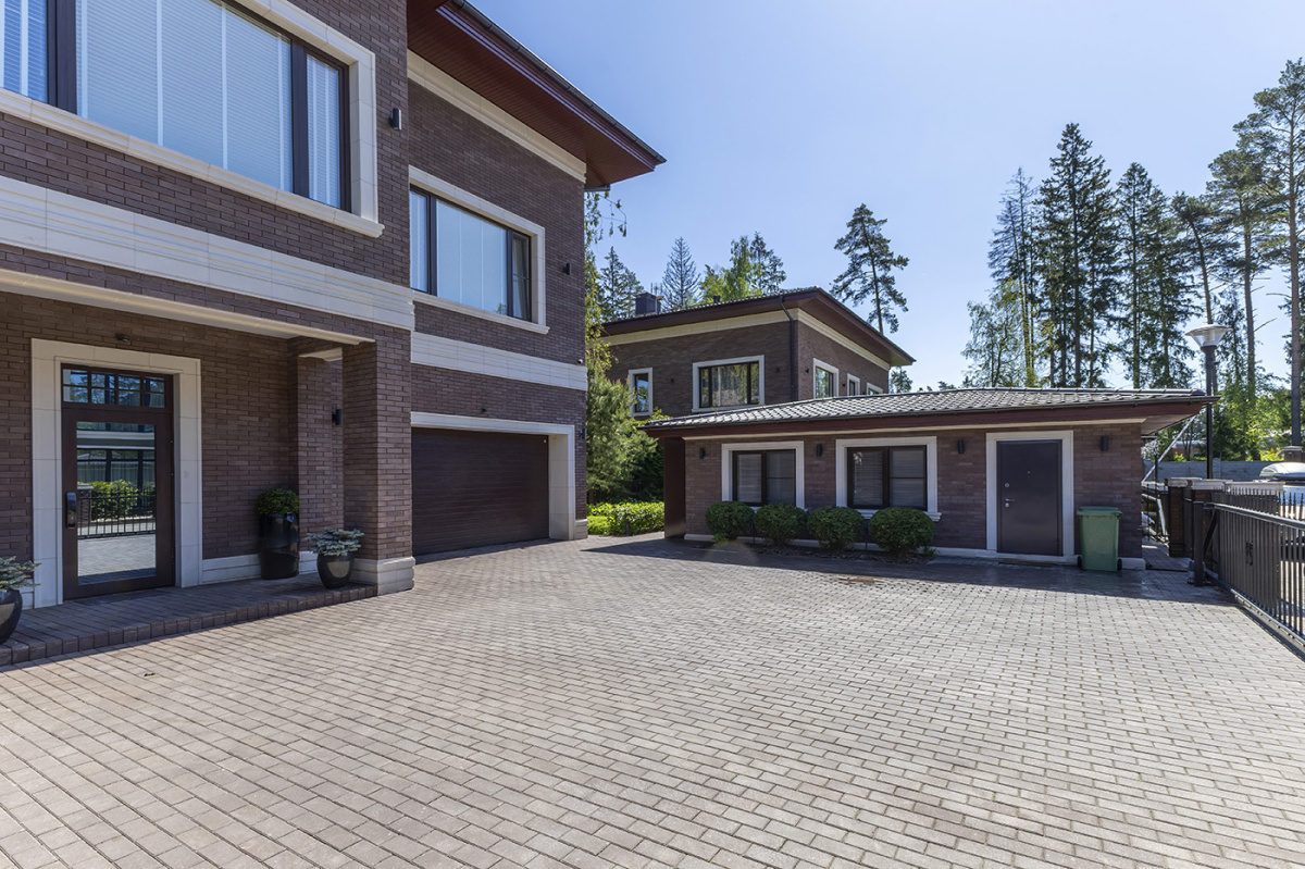 Дом, СПА, дом для персонала